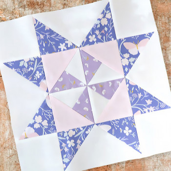 Quilt Sew Along 22 Pinwheel Star Fabric Bundle - Block 7