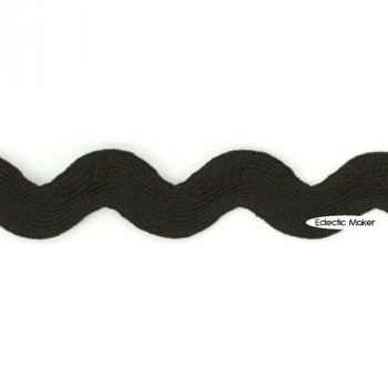 Ric Rac Ribbon in Black - 22mm